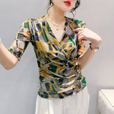 Casual Retro Standard Half Sleeve Regular V-neck All-match Bottoming Shirt